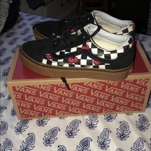 cherry old skool vans